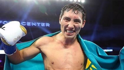 Казахстанский боксёр Жанибек Алимханулы назвал себя королём среднего веса