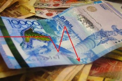 Эксперты рассказали, стоит ли казахстанцам ждать новой девальвации