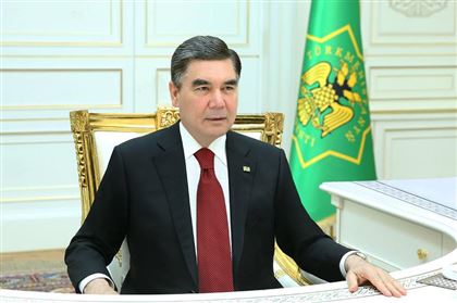 Президент Туркменистана Бердымухамедов написал очередную книгу 