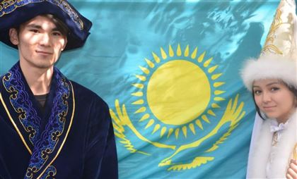 Российские казахи рвутся в Казахстан - СМИ 