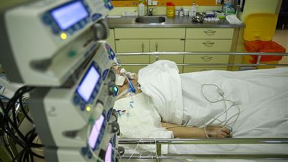 За сутки ещё 51 казахстанец умер от коронавируса и пневмонии