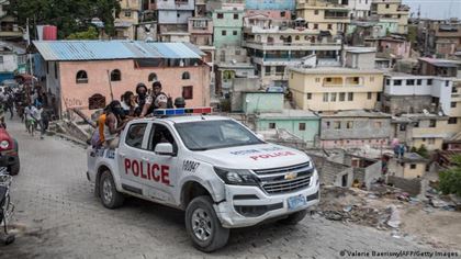 На Гаити началась общенациональная забастовка