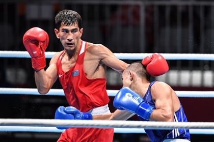 Казахстанский боксёр победил на чемпионате мира благодаря мощному удару головой