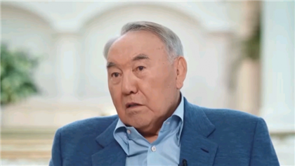 Назарбаев өкілеттігін тоқтатар кезде кімге хабарласқанын айтты