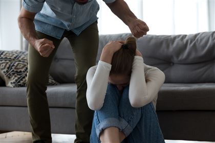 Глава государства поручил ужесточить наказание за семейно-бытовое насилие