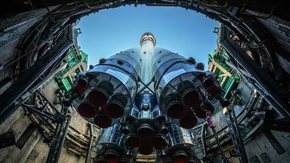На Байконуре установили на старт ракету с российским модулем для МКС