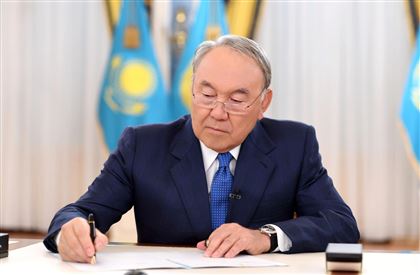 Почему Казахстан становится лидером, а Украина воспринимается как "повод для раздоров" - СМИ России