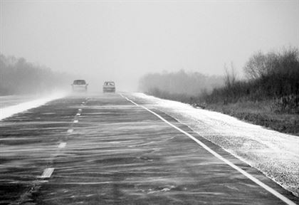 Трассу Алматы - Хоргос закрыли из-за густого тумана