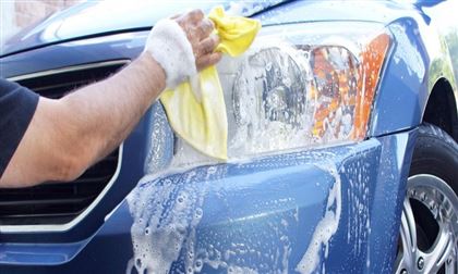 За мытье машин во дворах жилых домов будут штрафовать автовладельцев в ВКО