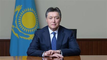 Президент Казахстана поблагодарил экс-премьера Аскара Мамина