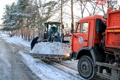 Павлодарские полицейские принудили бизнесменов заняться уборкой снега