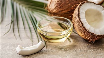 Диетолог рассказала, как кокосовое масло помогает похудеть