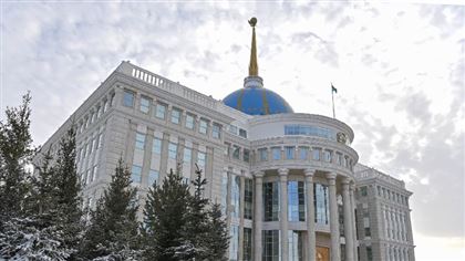 Глава государства подписал закон о применении стандартных образцов веществ в Казахстане
