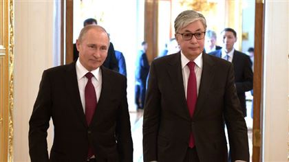 Касым-Жомарт Токаев и Владимир Путин начали переговоры в Кремле