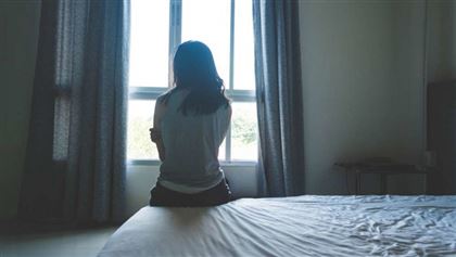 Девушка, проданная родителями в 10-летнем возрасте, рассказала о жизни в секс-притоне в Шымкенте