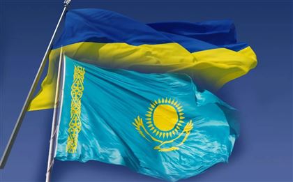 Украинские дипломаты покинули Россию через Казахстан - СМИ