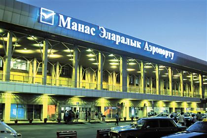 Аэропорт «Манас» в Бишкеке оцеплен: пассажир сообщил о бомбе на борту