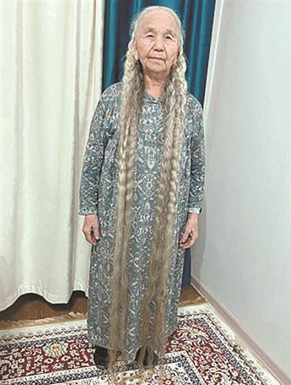 "В длину 2 метра": почему 87-летняя казахстанка никогда не стригла волосы