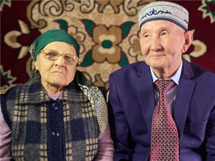 В казахстанском доме престарелых сыграли свадьбу.
