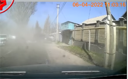 Опубликовано видео массового ДТП с участием автобуса в Алматинской области