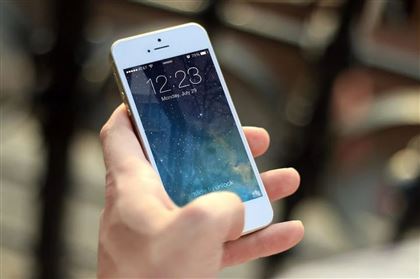 Школьник угрожал студенту и оформил на него кредит для iPhone в Караганде