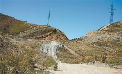 Жители Восточного Казахстана 5 лет ждут безопасной горной дороги