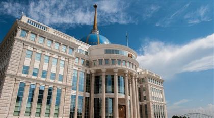 Президент Казахстана принял известного экономиста Жаксыбека Кулекеева