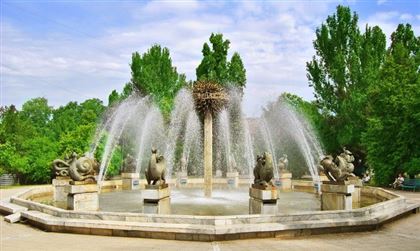 В Алматы 25 мая запустят 60 фонтанов