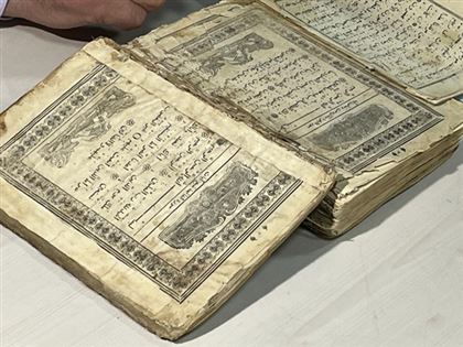 Путь артефакта: музею Абая подарили Коран предков поэта