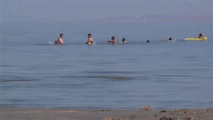 В ЗКО продолжаются поиски 8-летнего мальчика на озере