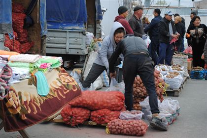 Казахстанские предприниматели заявили, что будут отказываться от системы оптовых рынков.