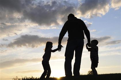 Около 3500 отцов за год оформили декретный отпуск в Казахстане в прошлом году