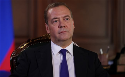 Написал и удалил: Дмитрий Медведев назвал Казахстан “искусственным государством”