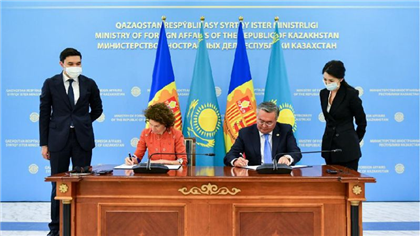 Казахстан отменил визовый режим с ещё одной страной