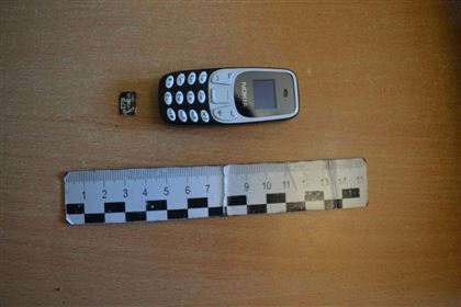 Телефон в прямой кишке пытался пронести мужчина в СИЗО Карагандинской области