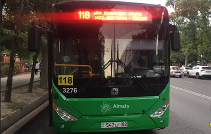 Водитель автобуса в Алматы возил пассажиров, находясь под действием наркотиков
