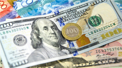 Нацбанк установил курс доллара и рубля на 16 августа