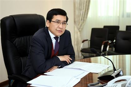 Юрист предлагает уволить министра Аймагамбетова 