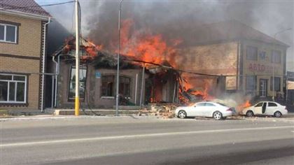 Два человека погибли во время пожара в оружейном магазине в Костанайской области 