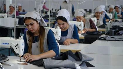 400 человек текстильной фабрики остались без работы в Шымкенте