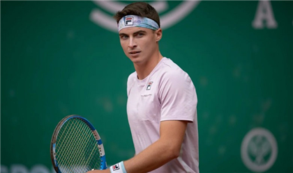Тимофей Скатов вышел в полуфинал турнира в Португалии