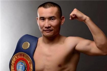 Прямая трансляция боя казахстанского боксёра Каната Ислама против аргентинского "Зверя"