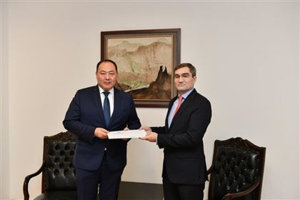 В МИД Казахстана обсудили сотрудничество с Молдовой