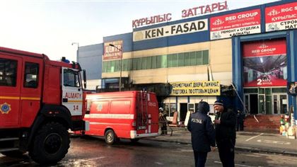 Торговые бутики по продаже строительных материалов горели в Алматы