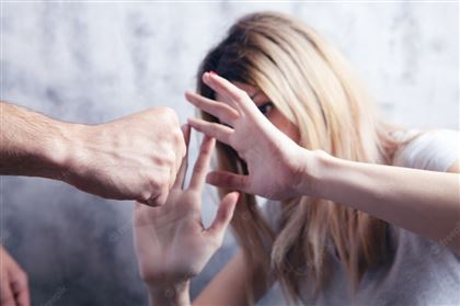 Почему родственники жертвы насилия не должны вмешиваться в семейные конфликты - психолог
