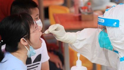 В Китае ужесточают коронавирусные ограничения
