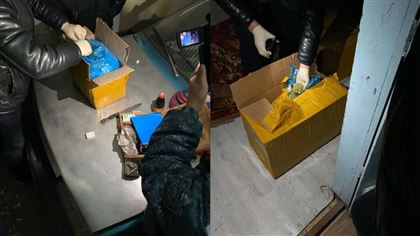 В Абайской области женщина заказала обувь, а получила коробку марихуаны