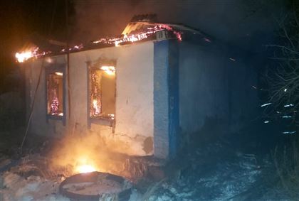 Частный дом сгорел в Павлодарском районе