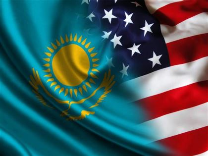 Посол США в РК поздравил казахстанцев с наступающим Новым годом