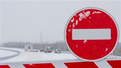 Трассы в двух областях РК закрыли 11 января